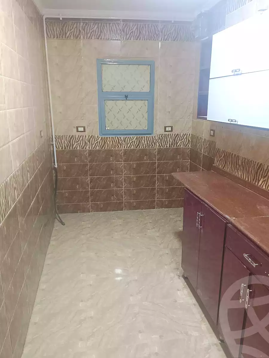 https://aqarmap.com.eg/ar/listing/6907596-for-sale-alexandria-el-asafra-salman-el-farsi-st