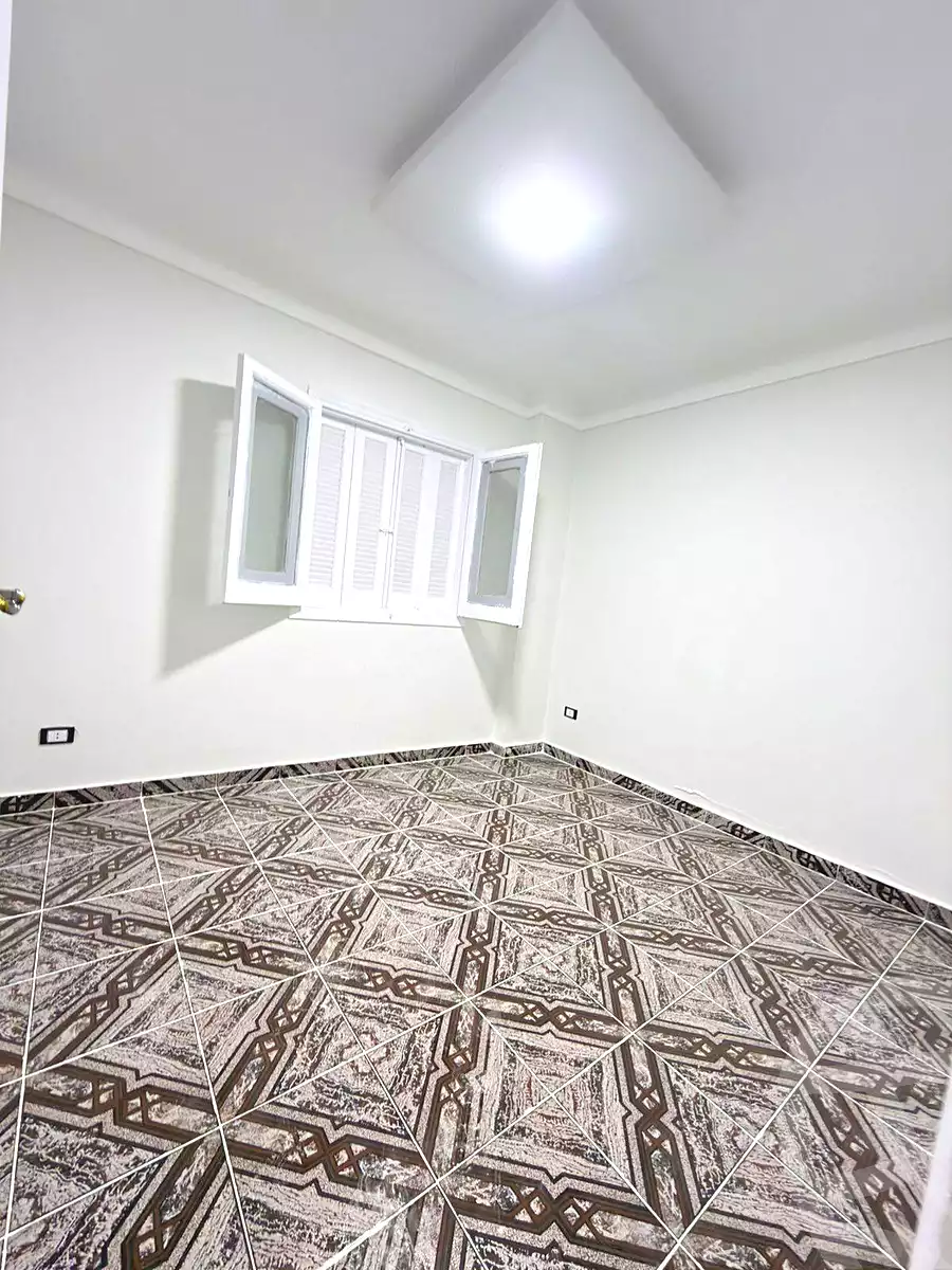 https://aqarmap.com.eg/ar/listing/6907626-for-sale-alexandria-al-agamy-shataa-el-nakheel