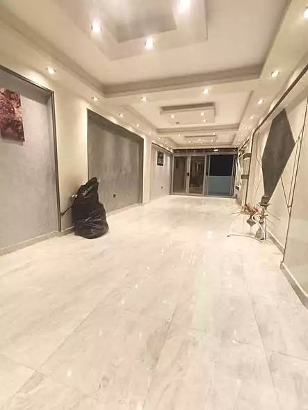 https://aqarmap.com.eg/ar/listing/6907647-for-sale-alexandria-al-agamy-lbytsh-bianchiii