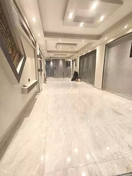 https://aqarmap.com.eg/ar/listing/6907647-for-sale-alexandria-al-agamy-lbytsh-bianchiii