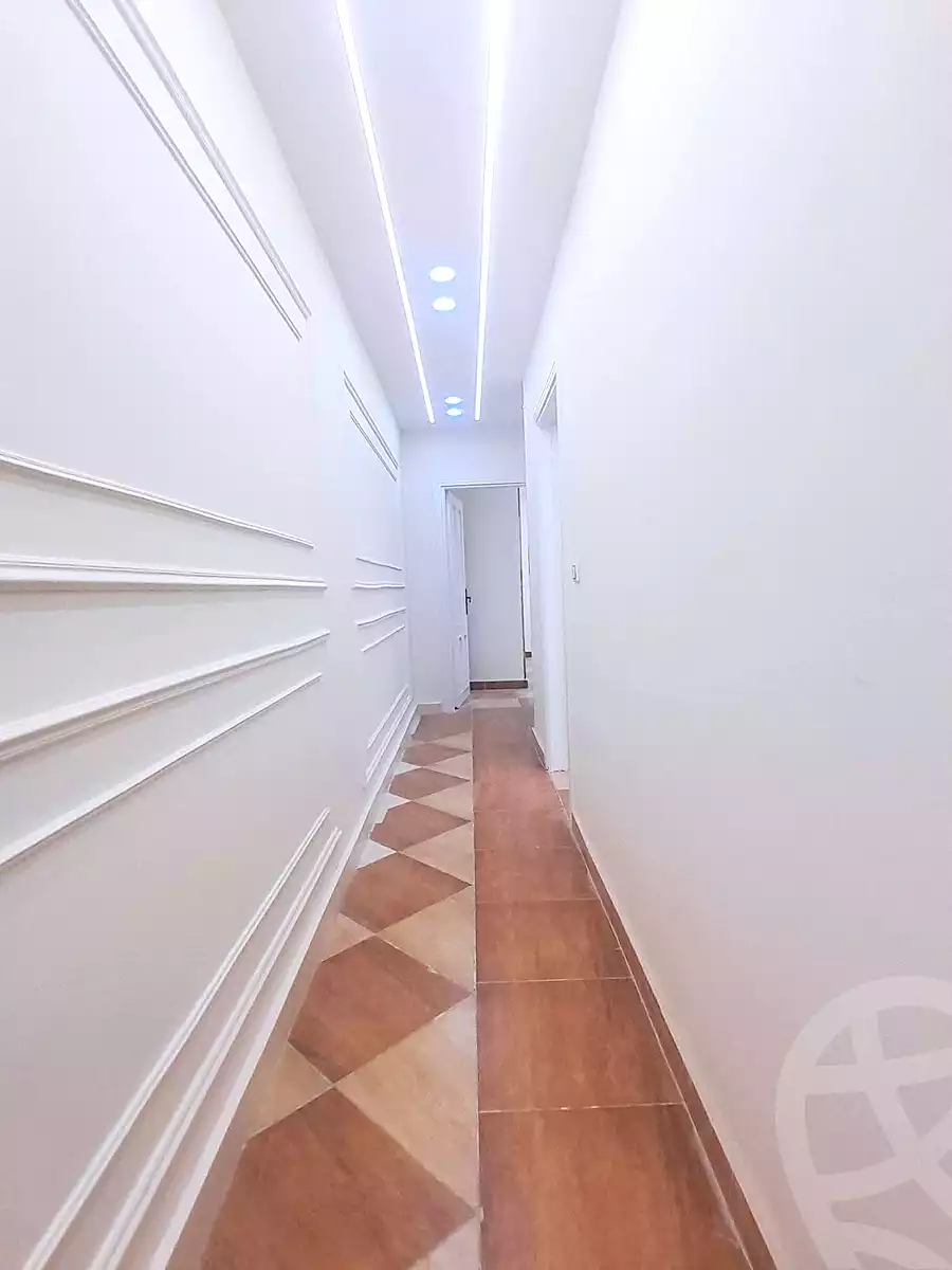 https://aqarmap.com.eg/ar/listing/6907686-for-sale-alexandria-sydy-bshr-sydy-bshr-bhry