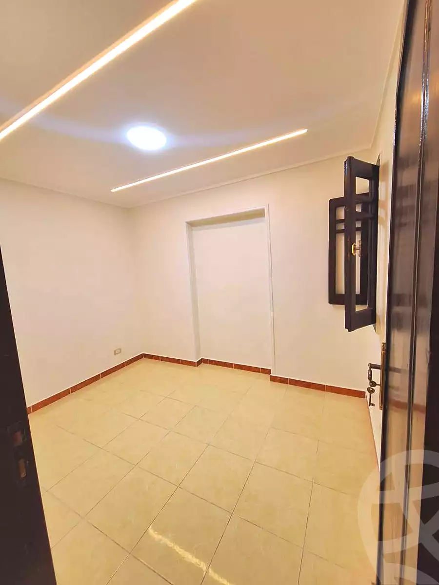 https://aqarmap.com.eg/ar/listing/6907707-for-sale-alexandria-sydy-bshr-sydy-bshr-bhry-street-16