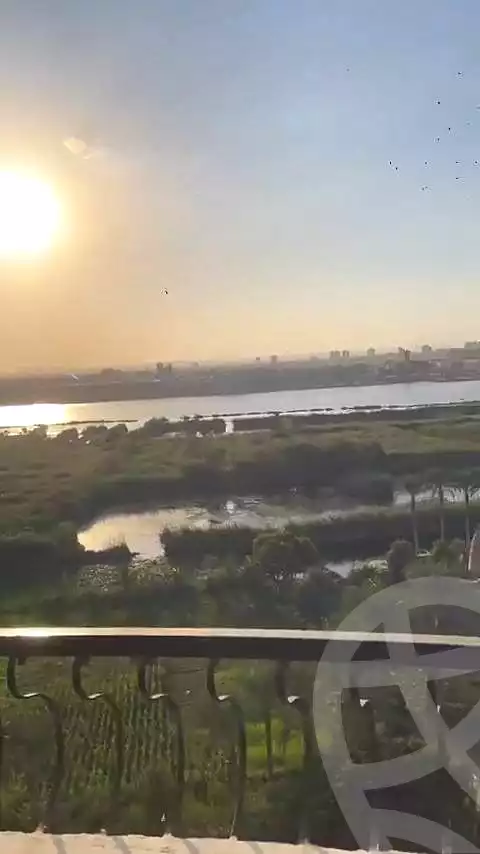 https://aqarmap.com.eg/ar/listing/6907839-for-sale-cairo-helwan-hadayek-helwan-nile-corniche-st