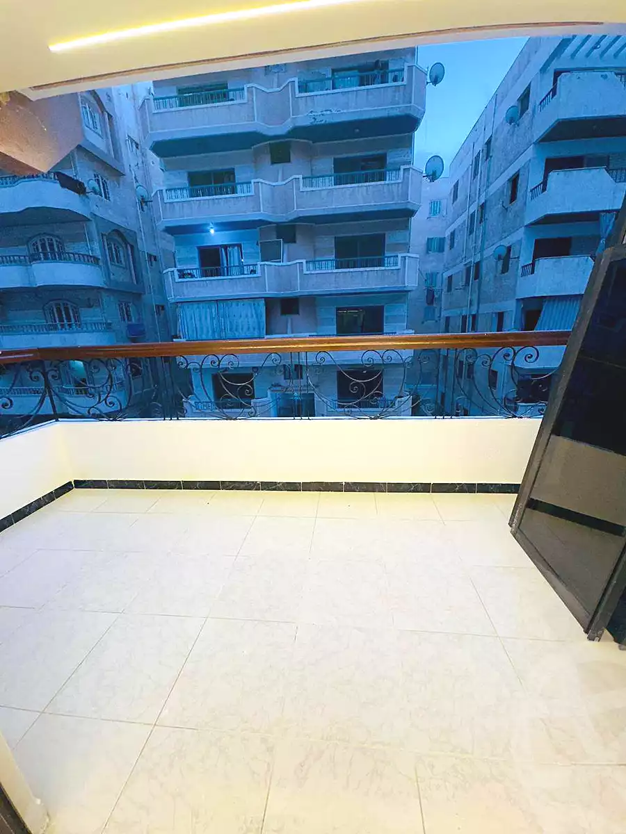 https://aqarmap.com.eg/ar/listing/6907865-for-sale-alexandria-al-agamy-shataa-el-nakheel