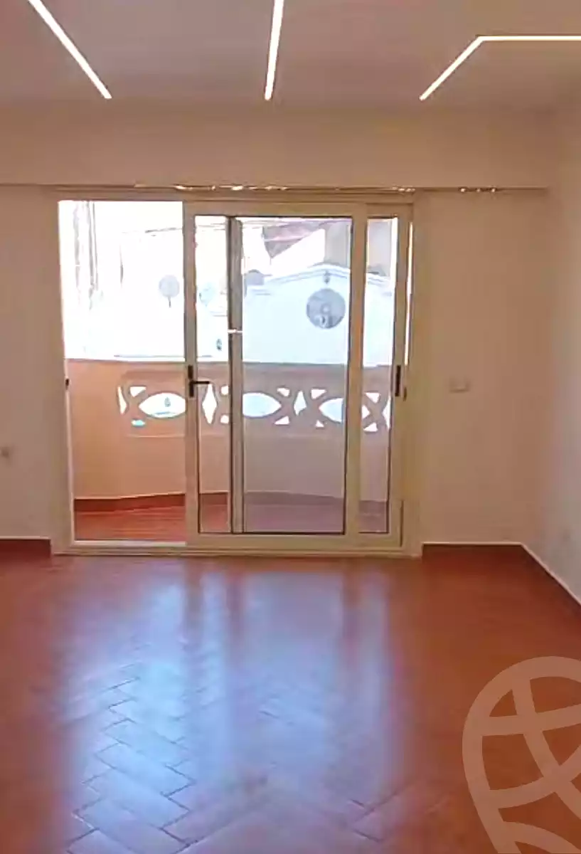 https://aqarmap.com.eg/ar/listing/6907935-for-sale-alexandria-sydy-bshr-sydy-bshr-bhry