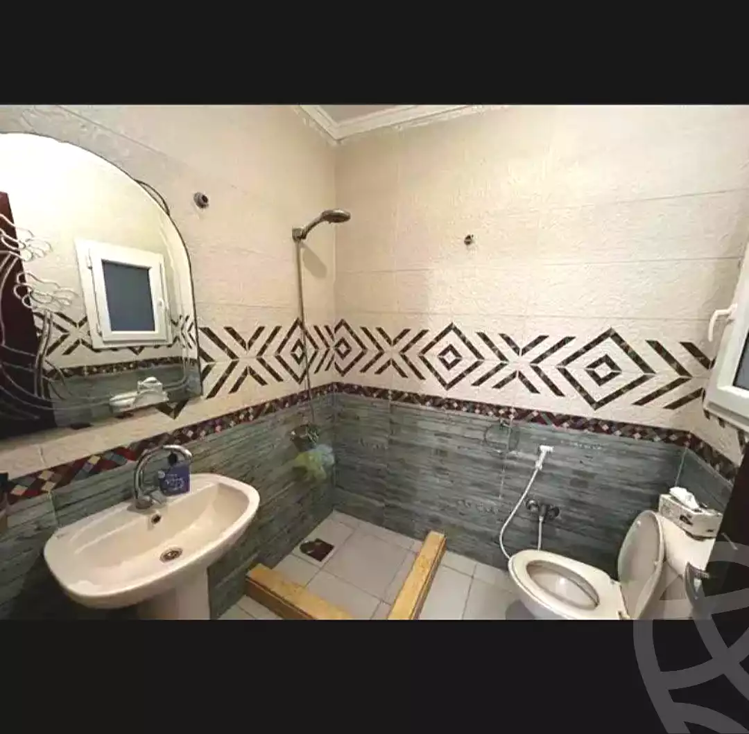 https://aqarmap.com.eg/en/listing/6907953-for-sale-alexandria-camp-cesar