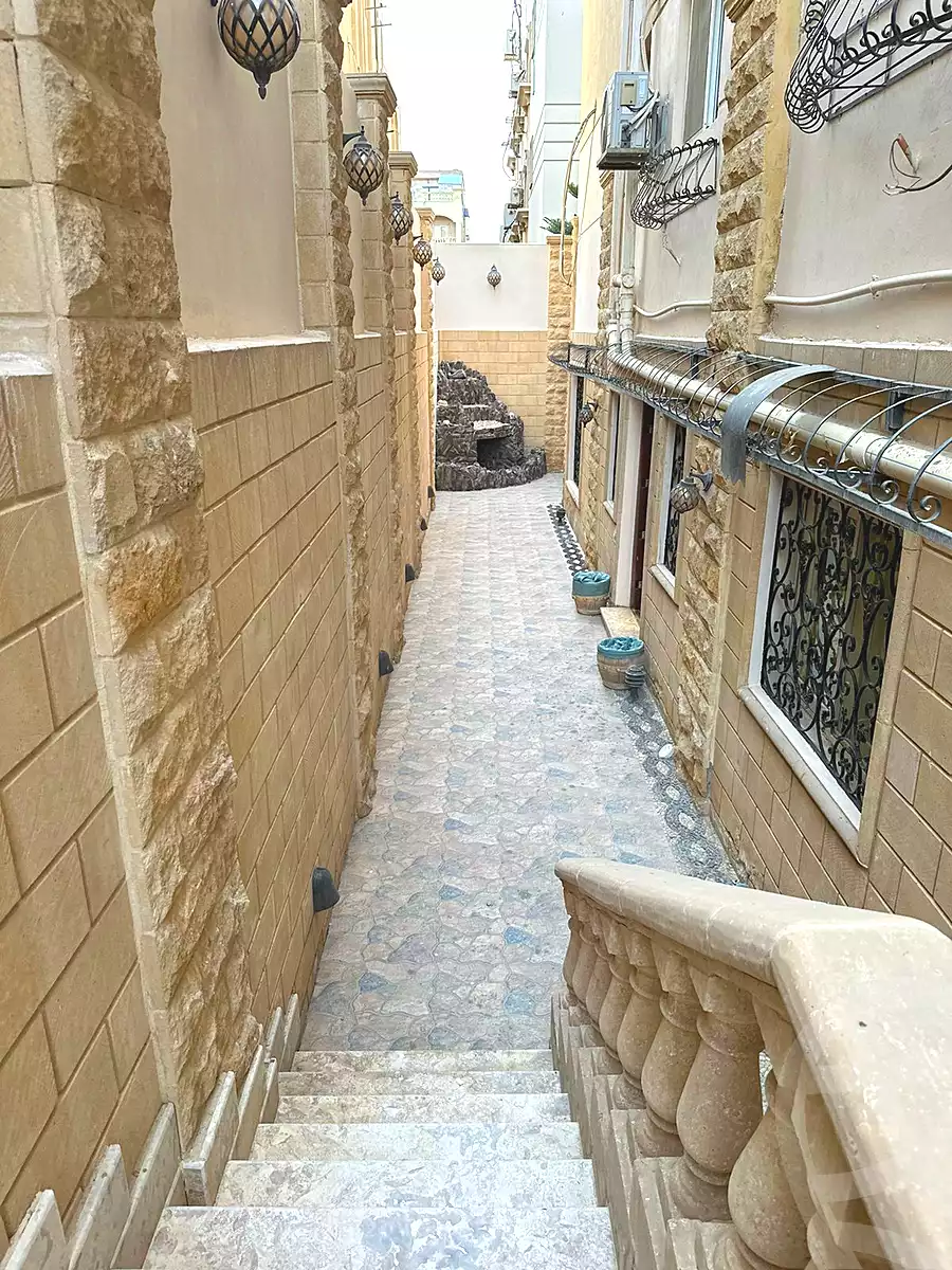 https://aqarmap.com.eg/ar/listing/6908048-for-rent-cairo-new-cairo-el-yassamin-el-yasmeen-7-el-shaikh-hassan-mamoun-st