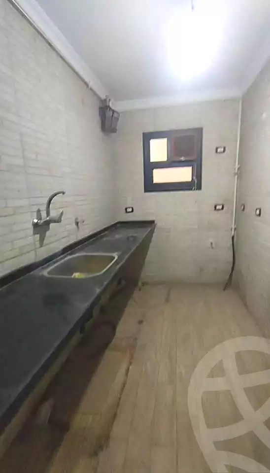 https://aqarmap.com.eg/ar/listing/6908128-for-sale-alexandria-new-miami