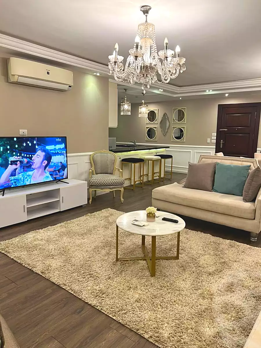 https://aqarmap.com.eg/ar/listing/6908151-for-rent-cairo-el-sheikh-zayed-city-compounds-beverly-hills
