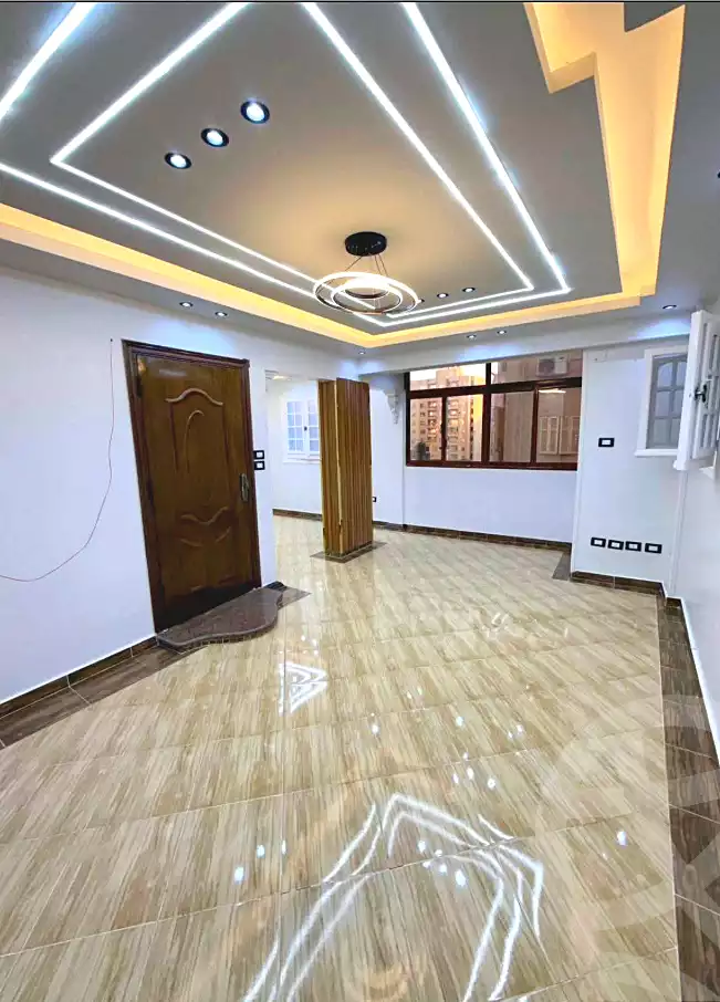 https://aqarmap.com.eg/ar/listing/6908205-for-sale-alexandria-el-asafra-l-sfr-bhry