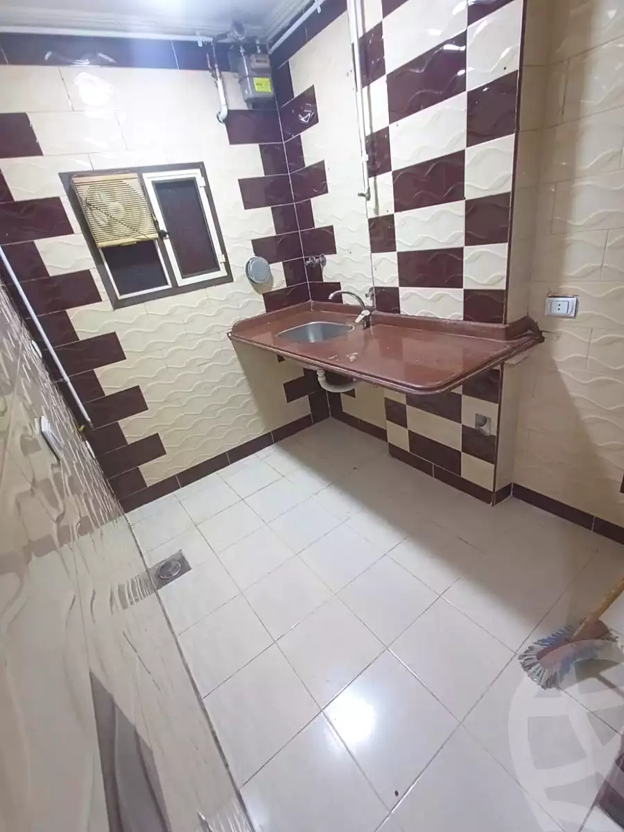https://aqarmap.com.eg/en/listing/6908331-for-sale-alexandria-al-agamy-lbytsh-ain-shams-st