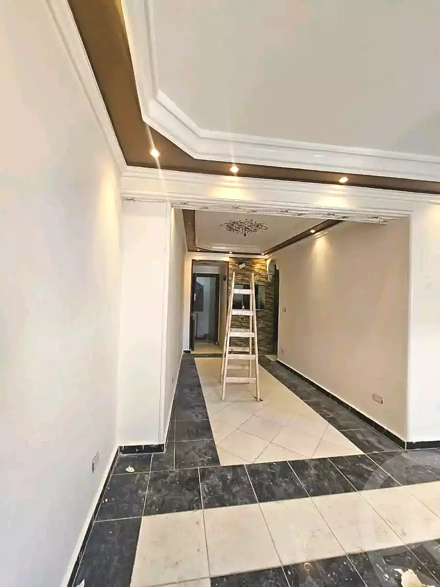 https://aqarmap.com.eg/ar/listing/6908519-for-sale-alexandria-al-agamy-el-hanouvel-abo-el-shawareb-st