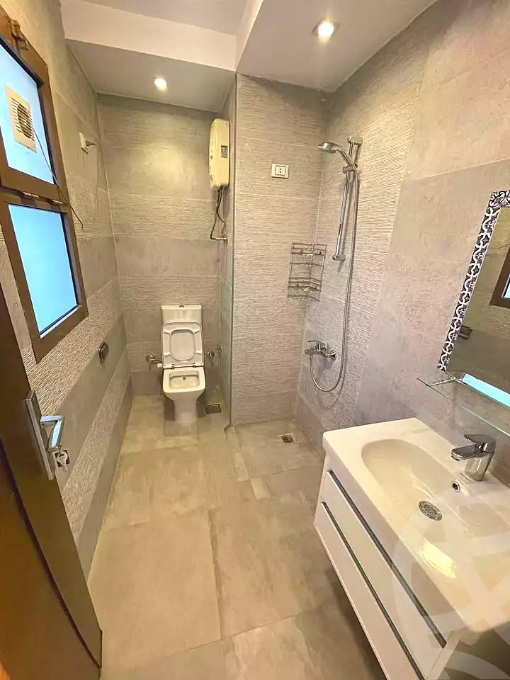 https://aqarmap.com.eg/en/listing/6908601-for-sale-cairo-new-cairo-compounds-sarai-club-views-sarai-compound
