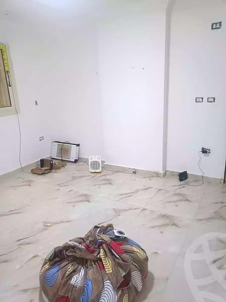 https://aqarmap.com.eg/ar/listing/6908774-for-rent-cairo-ain-shams-alf-maskn