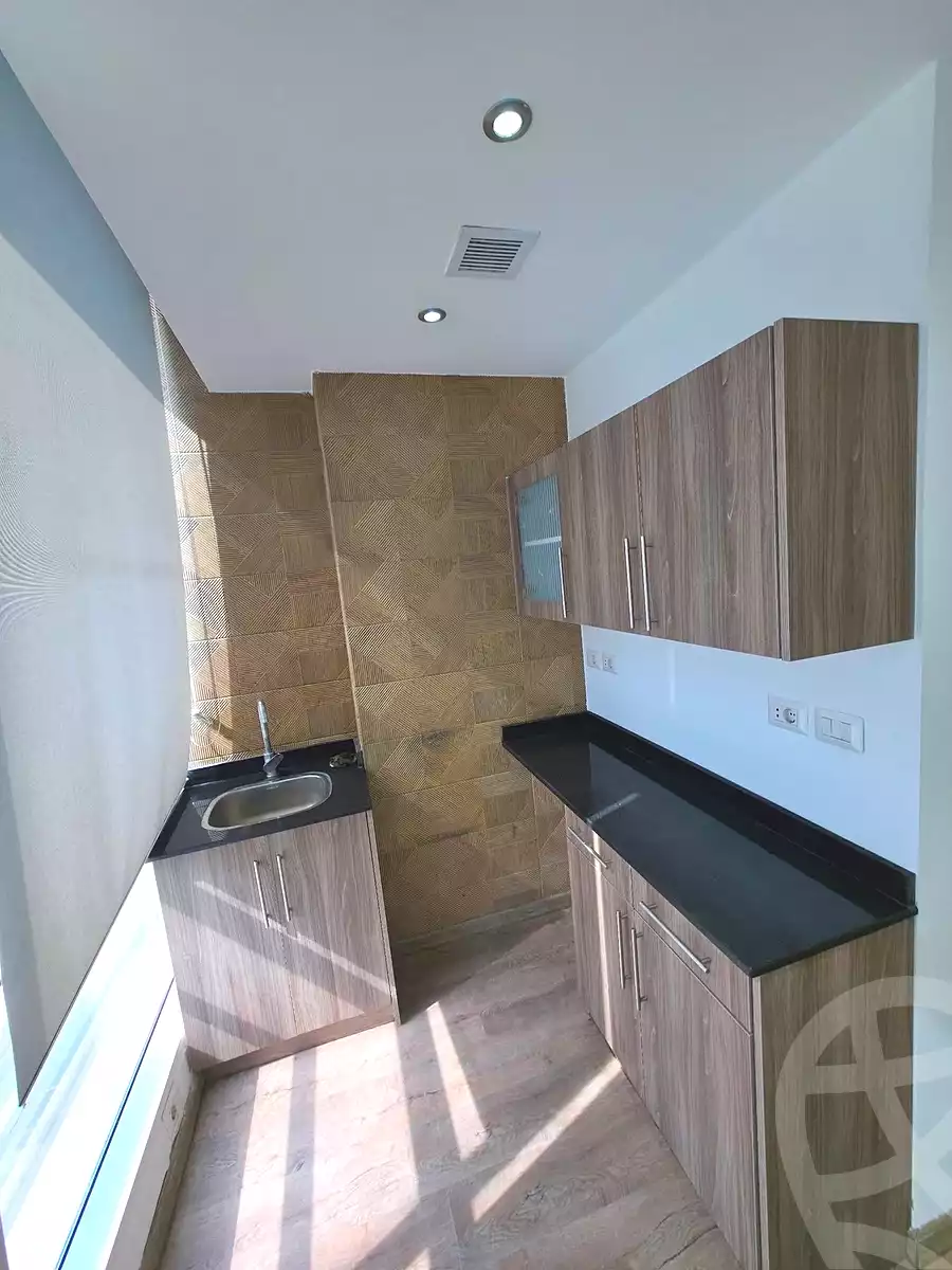 https://aqarmap.com.eg/ar/listing/6908920-for-rent-cairo-new-cairo-compounds-tryfywm-skwyr-mwl-nm-llttwyr