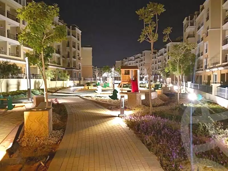 https://aqarmap.com.eg/en/listing/6908992-for-sale-cairo-new-cairo-compounds-vx-golden-square-mall-mercon