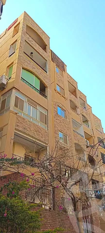 https://aqarmap.com.eg/en/listing/6909494-for-sale-cairo-hadayek-el-ahram-mntq-h
