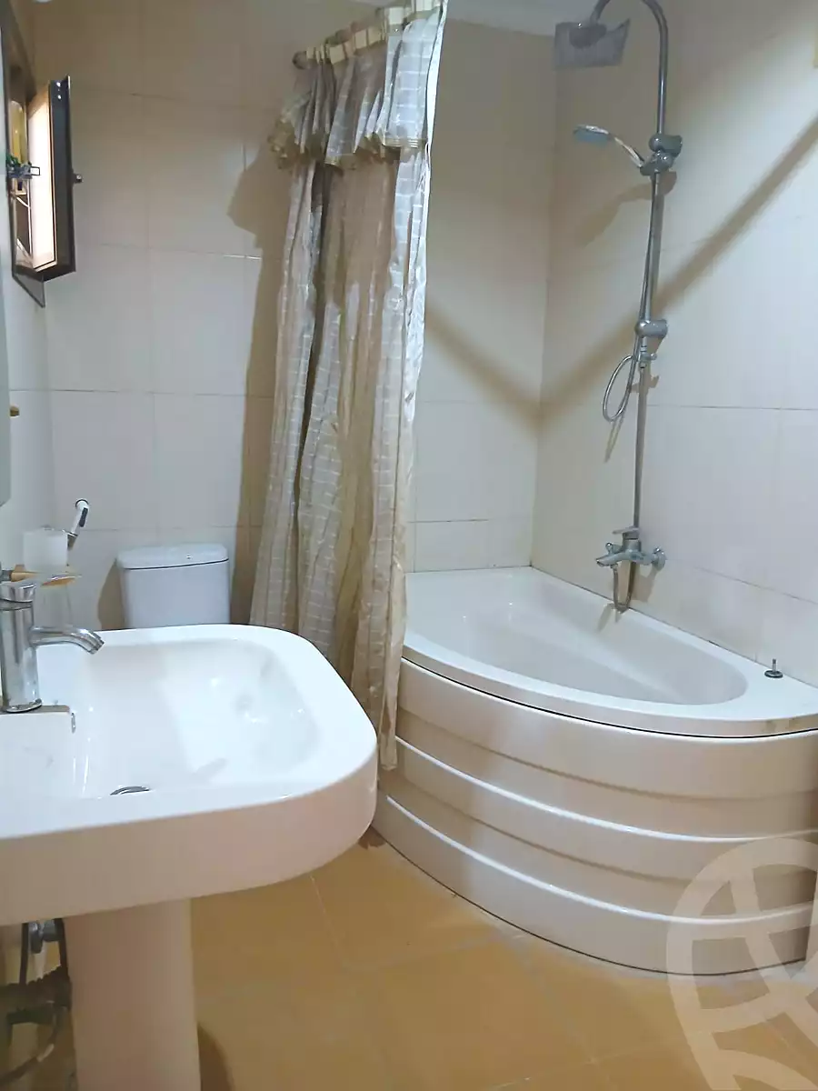 https://aqarmap.com.eg/ar/listing/6529114-for-rent-cairo-nasr-city-mostafa-el-nahaas-st