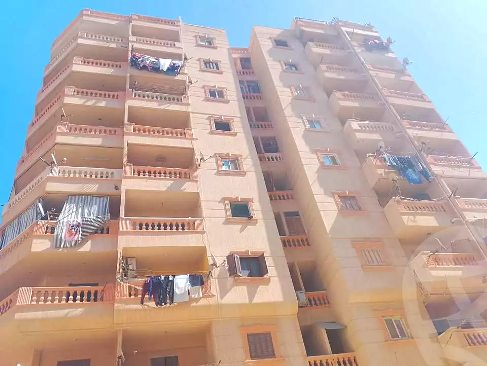 https://aqarmap.com.eg/ar/listing/6909810-for-sale-alexandria-al-agamy-el-hanouvel-el-zahraa-city-st