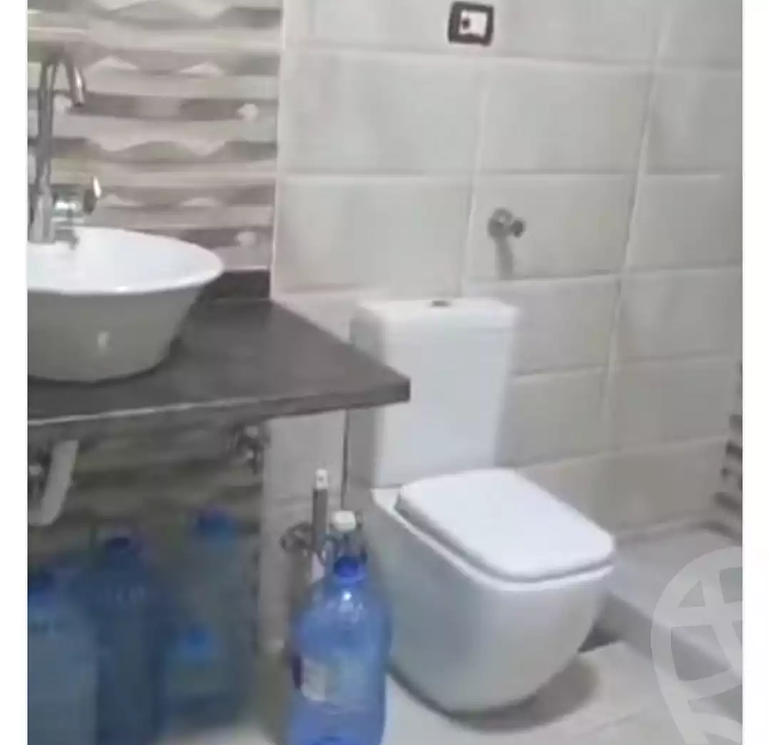 https://aqarmap.com.eg/ar/listing/6910079-for-sale-alexandria-al-agamy-lbytsh-shahr-al-assal-st