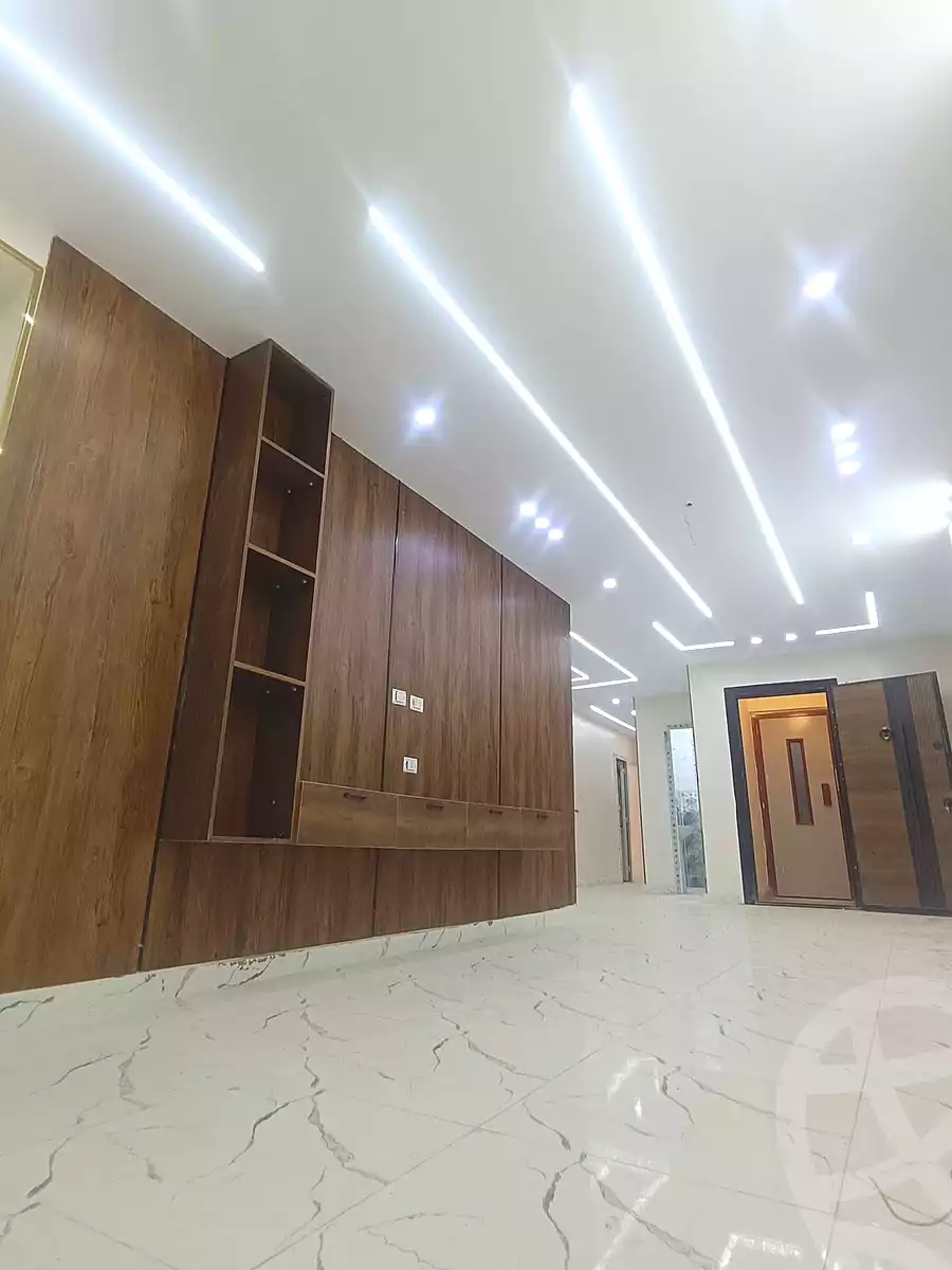 https://aqarmap.com.eg/ar/listing/6910132-for-sale-cairo-elnozha-Streettt-27