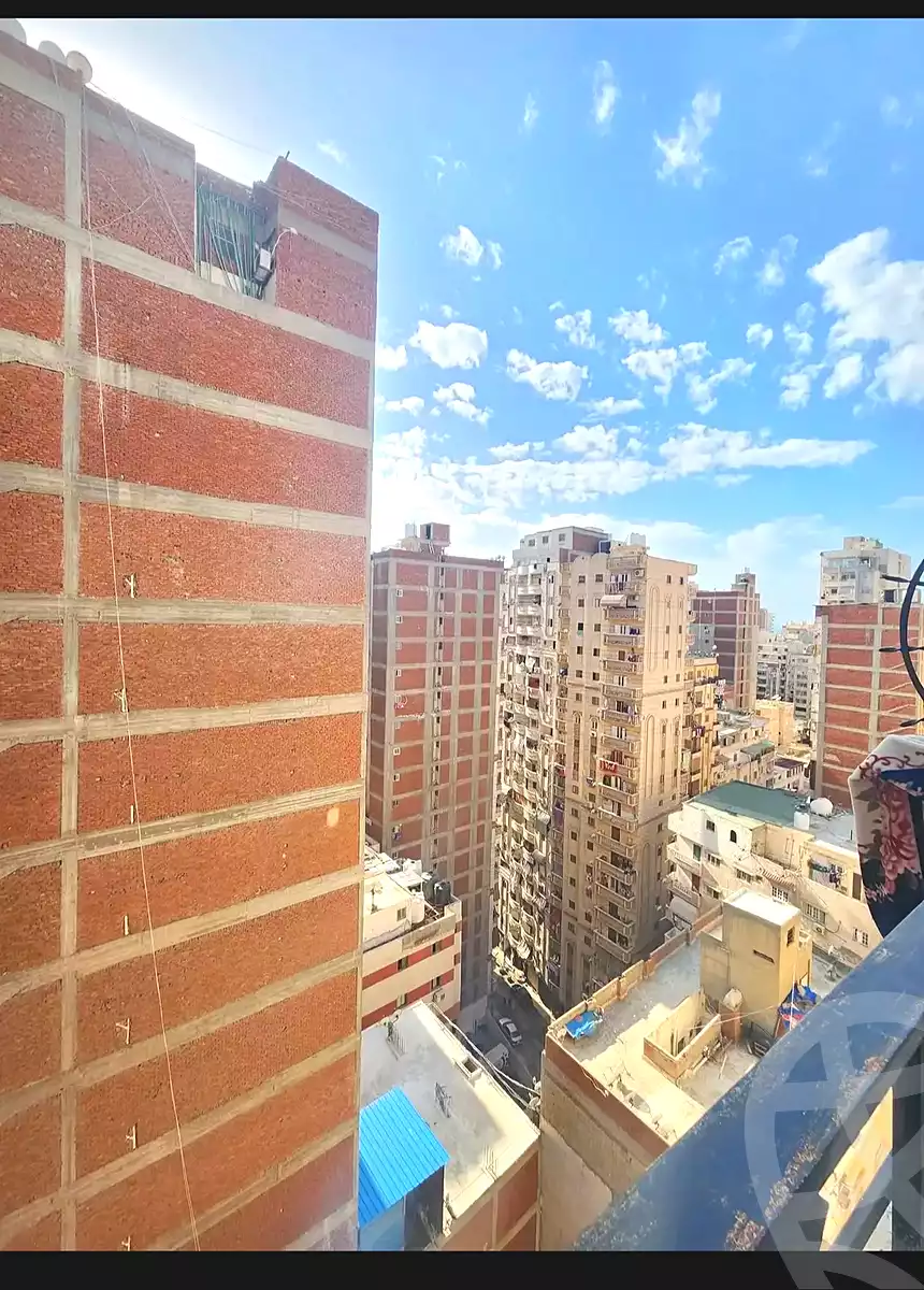 https://aqarmap.com.eg/en/listing/6910220-for-sale-alexandria-el-asafra-l-sfr-bhry