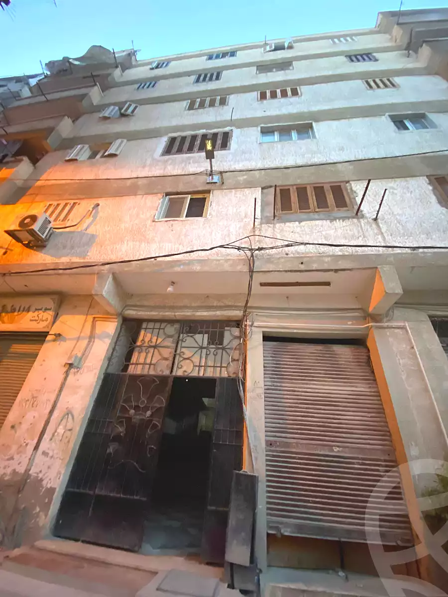 https://aqarmap.com.eg/en/listing/6910270-for-sale-alexandria-al-agamy-el-hanouvel-el-salam-st