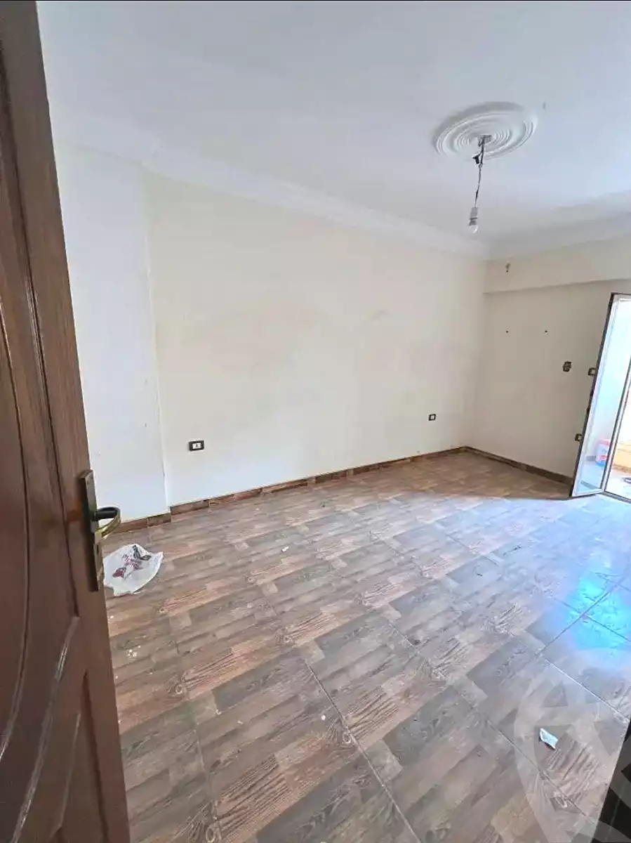 https://aqarmap.com.eg/ar/listing/6910349-for-sale-alexandria-new-miami-el-quds-school-st