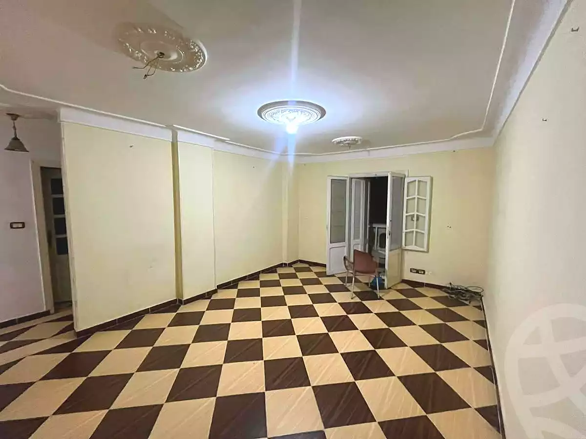 https://aqarmap.com.eg/en/listing/6910437-for-rent-alexandria-al-agamy-lbytsh