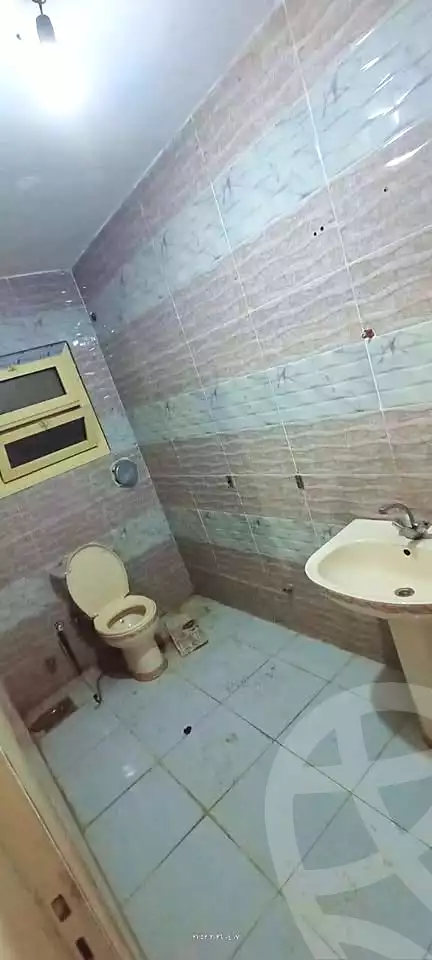 https://aqarmap.com.eg/ar/listing/6910450-for-rent-cairo-helwan-helwan-el-sharkeya-gaafar-st