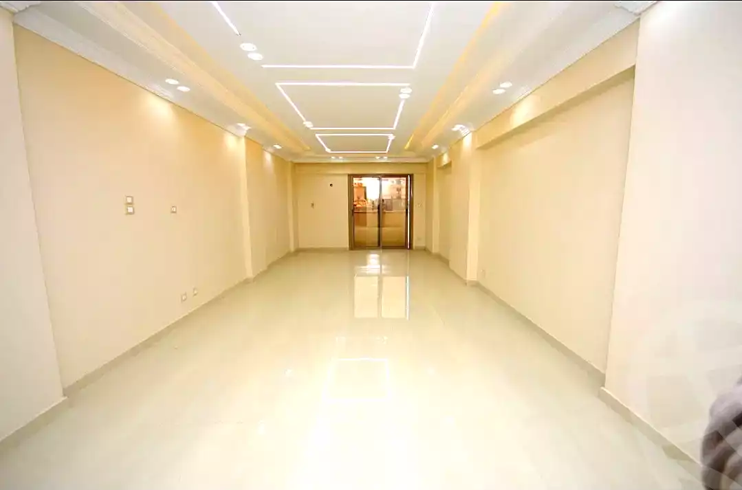 https://aqarmap.com.eg/ar/listing/6910773-for-sale-alexandria-camp-cesar
