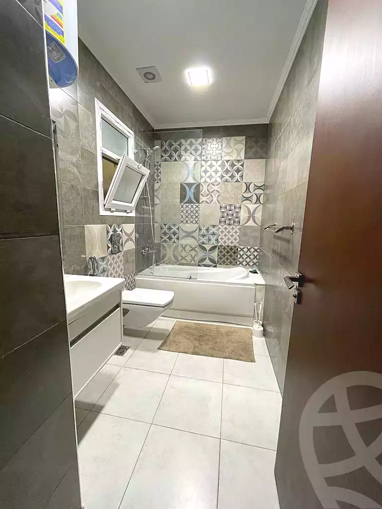 https://aqarmap.com.eg/en/listing/6910772-for-rent-cairo-el-sheikh-zayed-city-compounds-el-karma-residence
