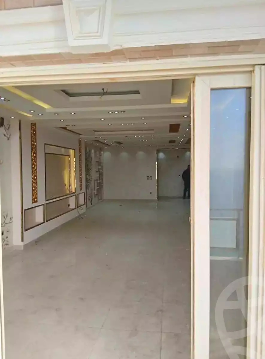 https://aqarmap.com.eg/en/listing/6910885-for-sale-alexandria-camp-cesar-el-gaish-rd