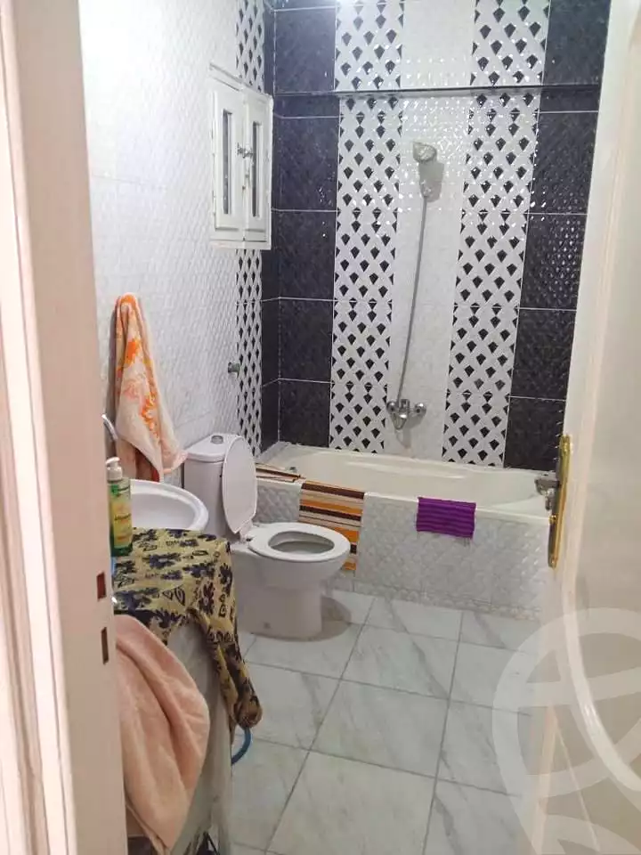 https://aqarmap.com.eg/en/listing/6910902-for-sale-alexandria-sydy-bshr-sydy-bshr-bhry-gamal-abd-el-nasir-st
