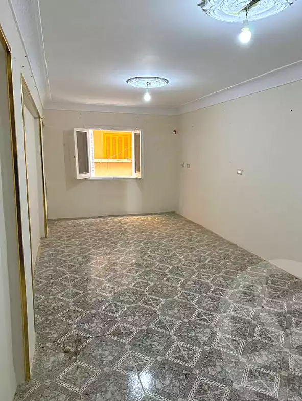 https://aqarmap.com.eg/ar/listing/6910901-for-sale-alexandria-al-agamy-el-hanouvel-radwan-st
