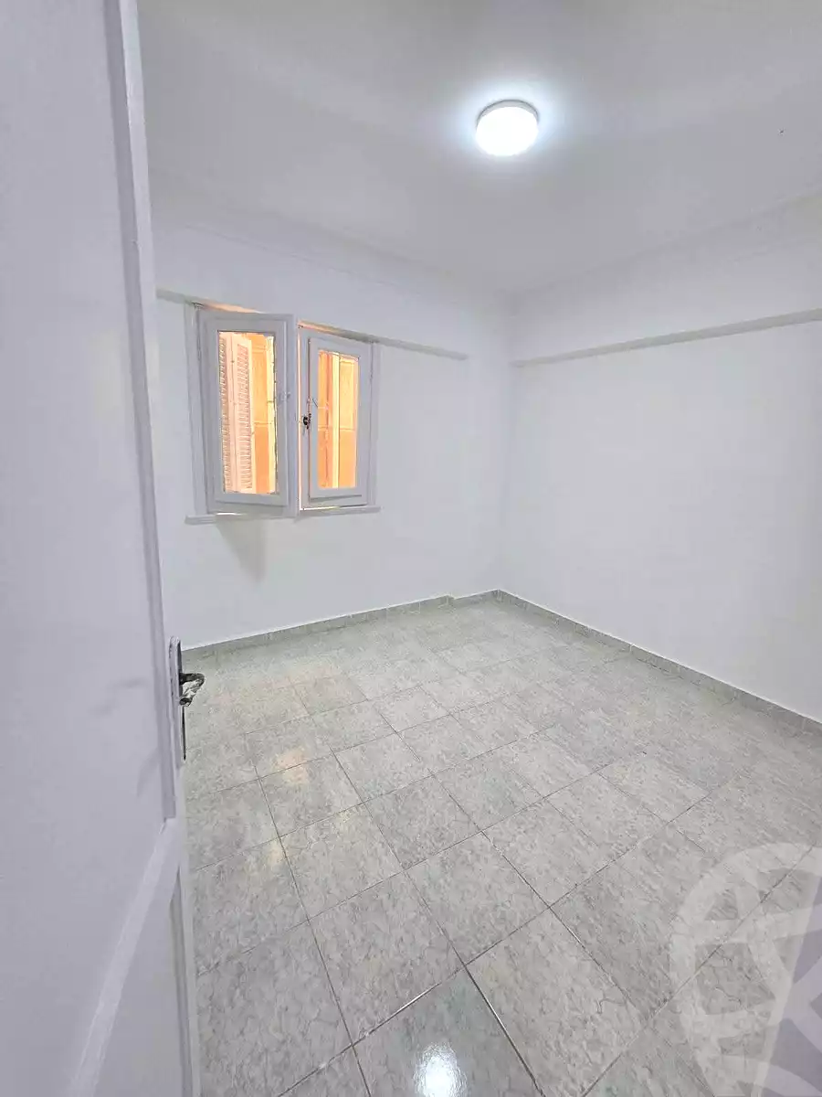 https://aqarmap.com.eg/ar/listing/6910941-for-sale-alexandria-al-agamy-shataa-el-nakheel