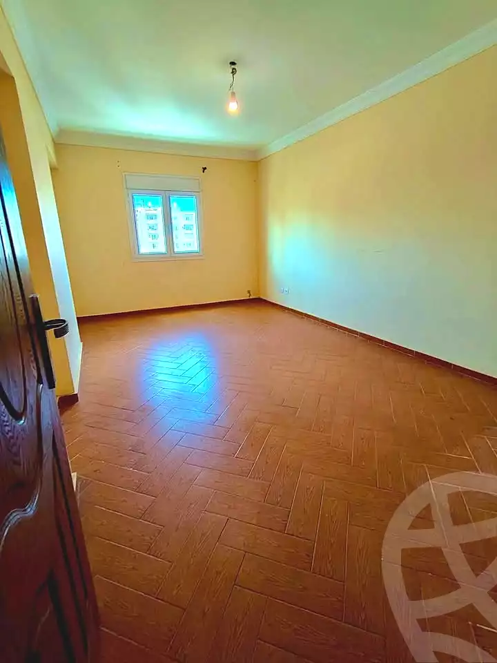 https://aqarmap.com.eg/ar/listing/6911063-for-rent-alexandria-camp-cesar