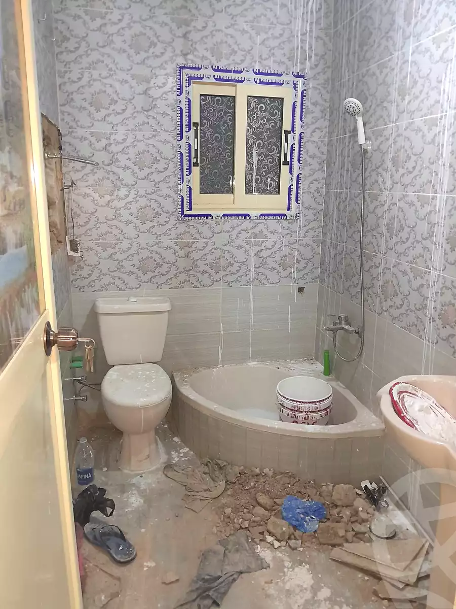 https://aqarmap.com.eg/ar/listing/6911320-for-sale-alexandria-al-agamy-el-hanouvel-el-salam-st
