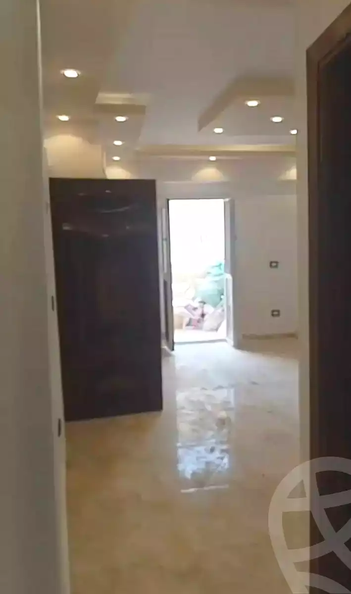 https://aqarmap.com.eg/ar/listing/6911343-for-sale-alexandria-sydy-bshr-sydy-bshr-bhry-shr-khld-bn-lwlyd