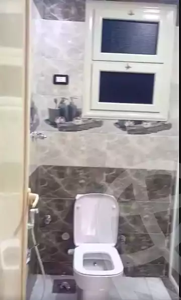 https://aqarmap.com.eg/en/listing/6911384-for-sale-cairo-ain-shams-ahmed-esmat-st