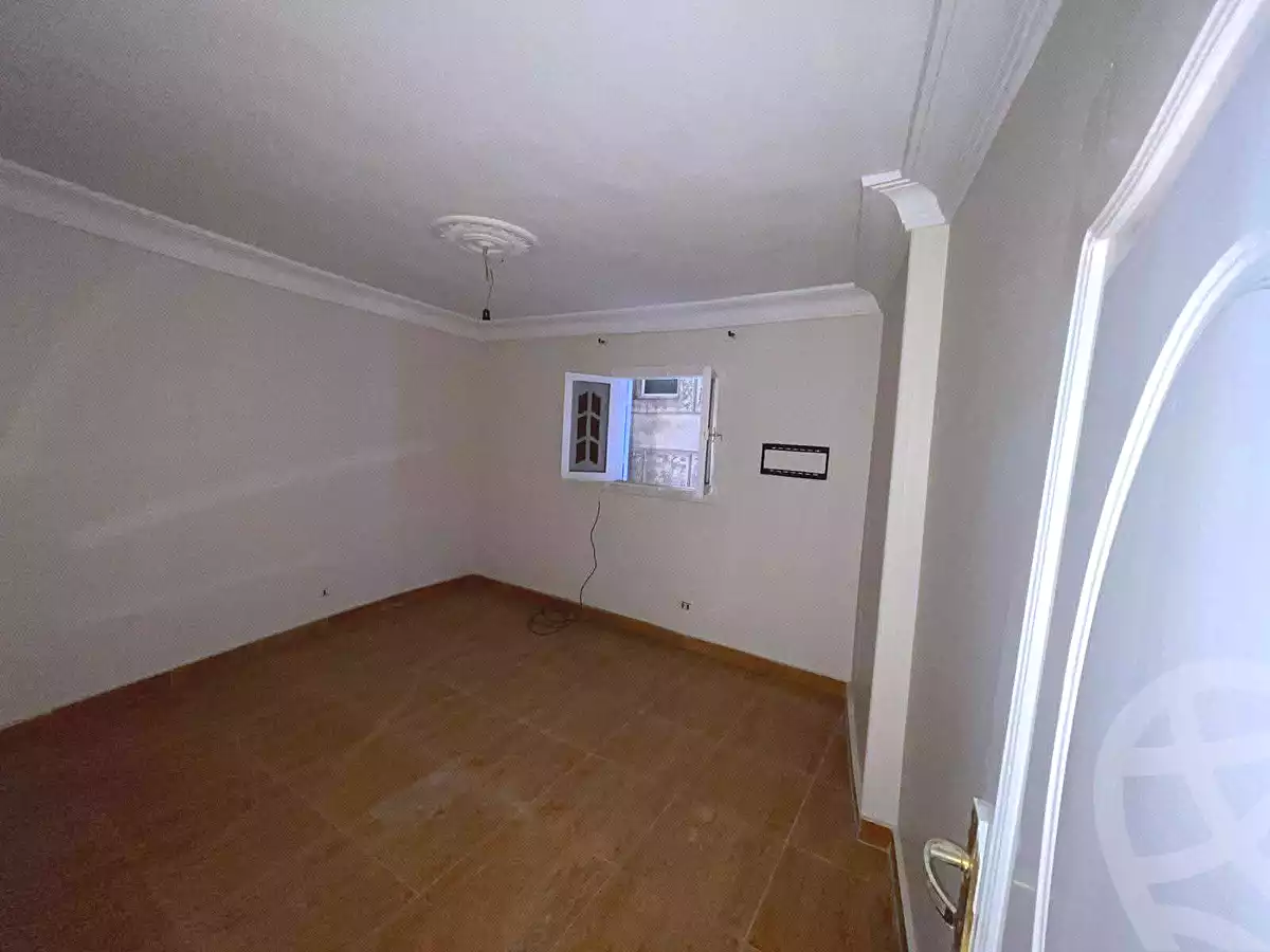 https://aqarmap.com.eg/ar/listing/6911454-for-sale-alexandria-sydy-bshr