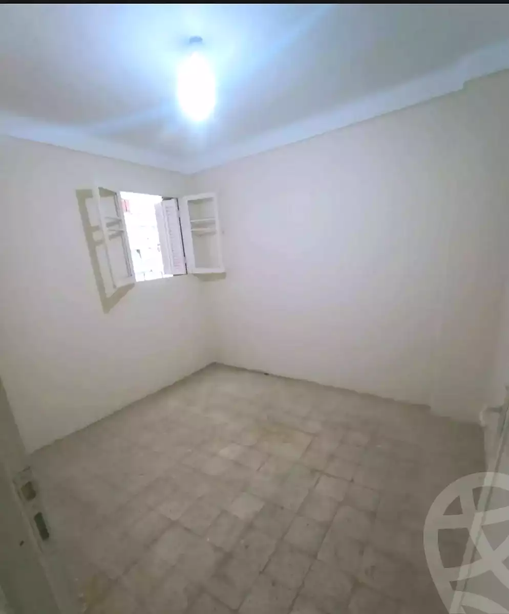 https://aqarmap.com.eg/ar/listing/6911879-for-sale-alexandria-lsywf-el-falki