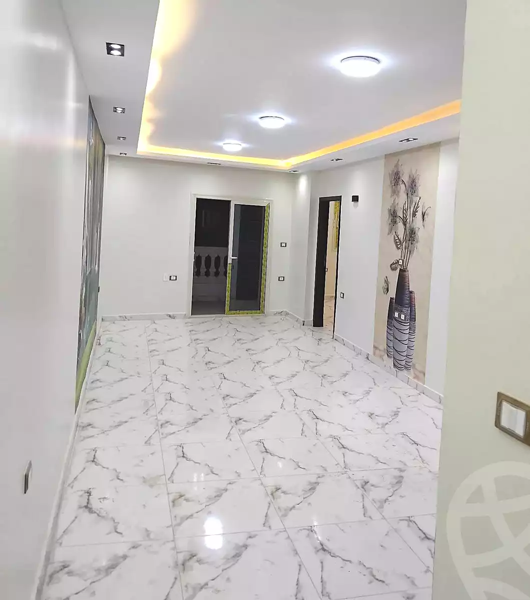 https://aqarmap.com.eg/ar/listing/6912054-for-sale-cairo-helwan-hadayek-helwan-el-eshrein-st