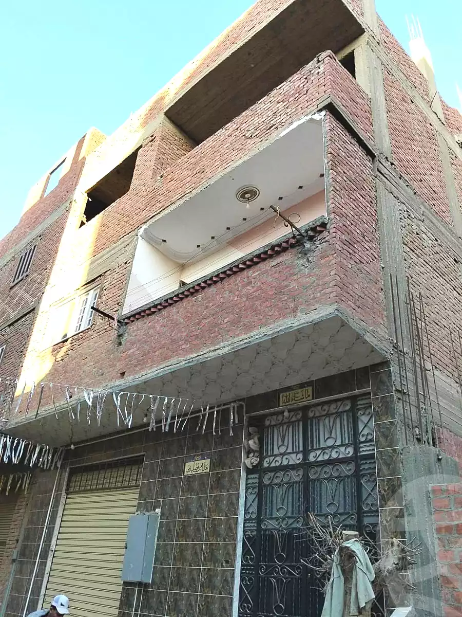 https://aqarmap.com.eg/en/listing/6912122-for-sale-cairo-madinat-el-salam-al-teroli-st