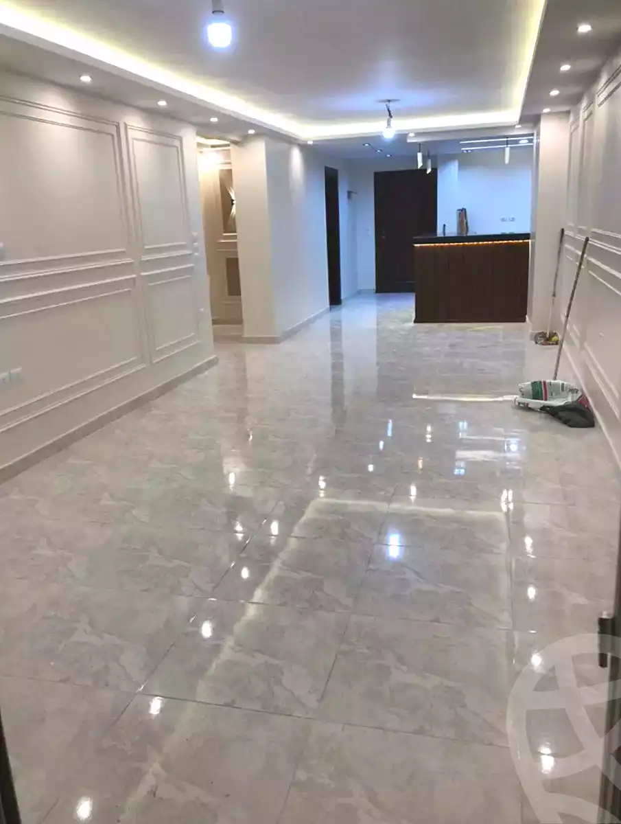 https://aqarmap.com.eg/ar/listing/6912023-for-rent-alexandria-el-montazah-compounds-in-el-montazah-royal-plaza-compound-al-halawany