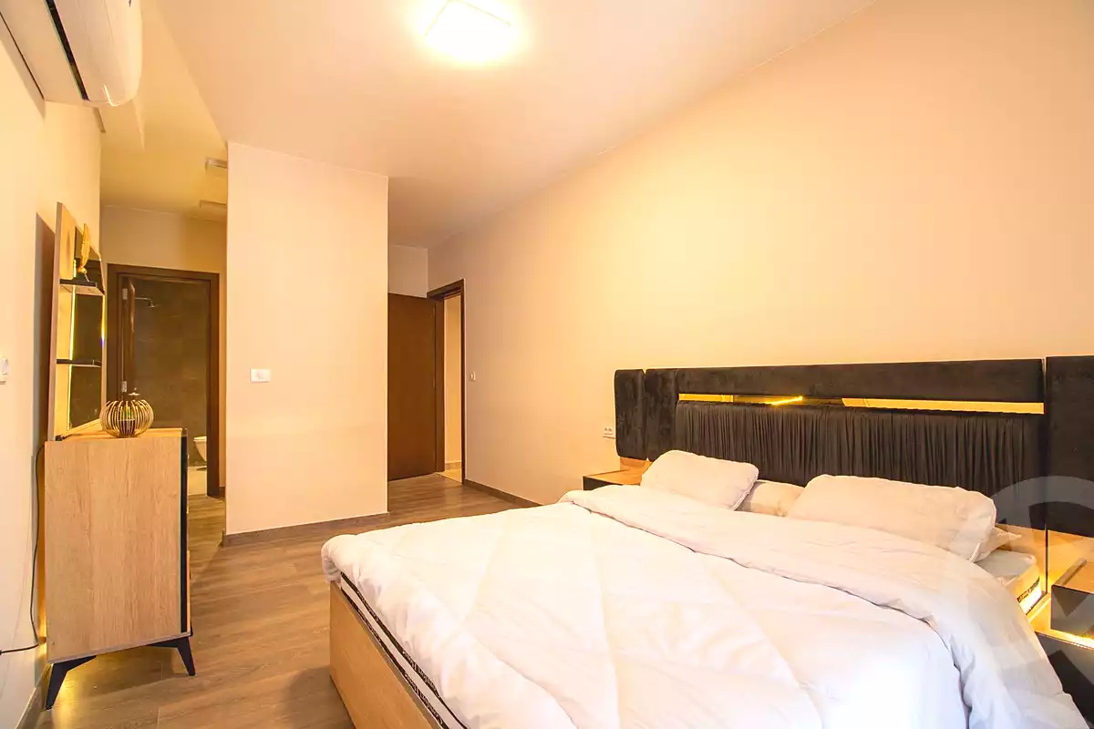 https://aqarmap.com.eg/ar/listing/6912517-for-rent-cairo-el-sheikh-zayed-city-compounds-zyd-wr-llttwyr-z-tower