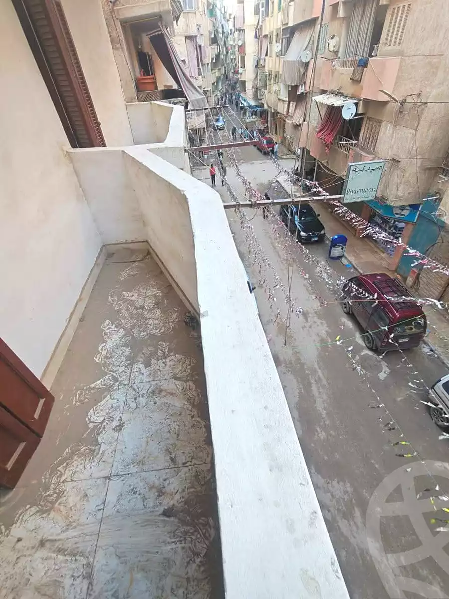 https://aqarmap.com.eg/ar/listing/6912620-for-sale-alexandria-al-agamy-el-hanouvel