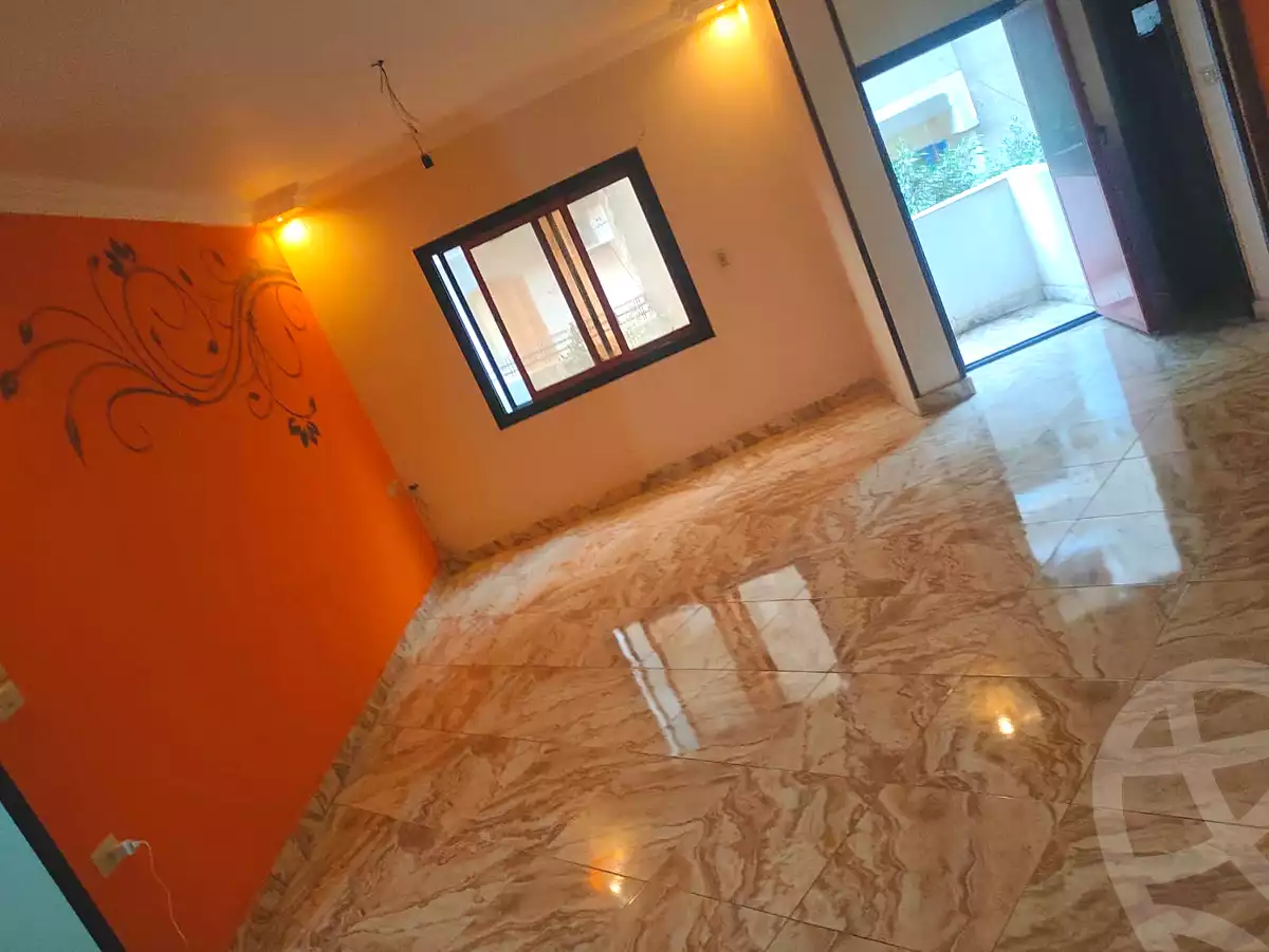 https://aqarmap.com.eg/ar/listing/6913069-for-sale-qalyubia-banha-city-banha-city-farid-nada-st