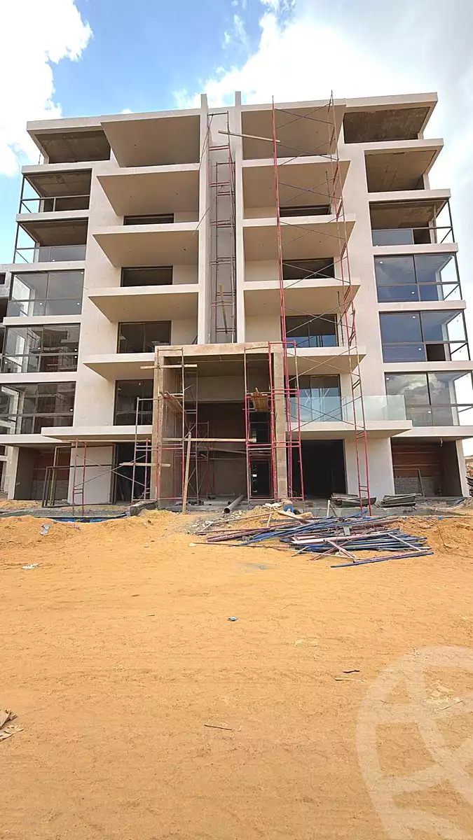 https://aqarmap.com.eg/en/listing/6913359-for-sale-cairo-new-cairo-compounds-lakeview-residence
