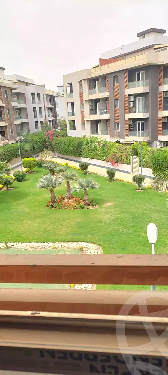 https://aqarmap.com.eg/en/listing/6913423-for-sale-cairo-el-sheikh-zayed-city-compounds-zayed-dunes